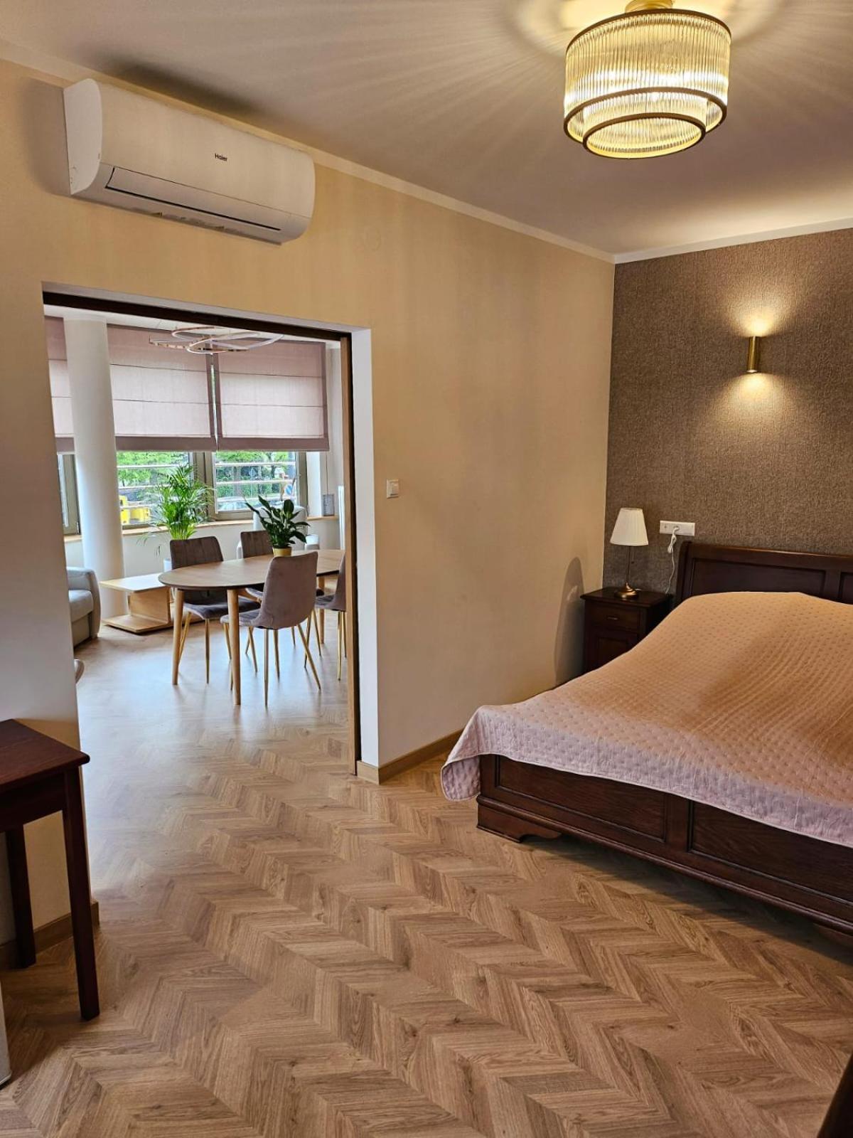 Restauracja Hotel Przystan ลูบลิน ภายนอก รูปภาพ