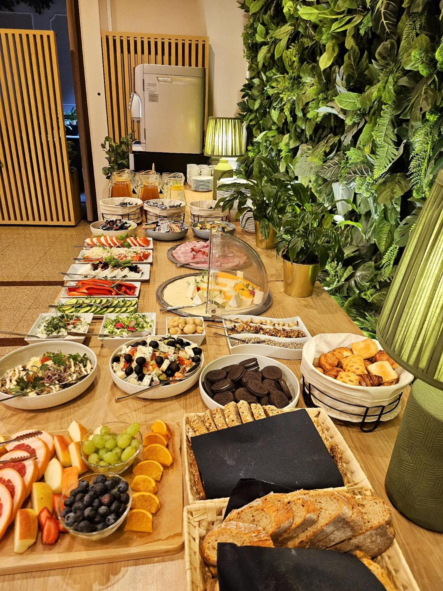 Restauracja Hotel Przystan ลูบลิน ภายนอก รูปภาพ